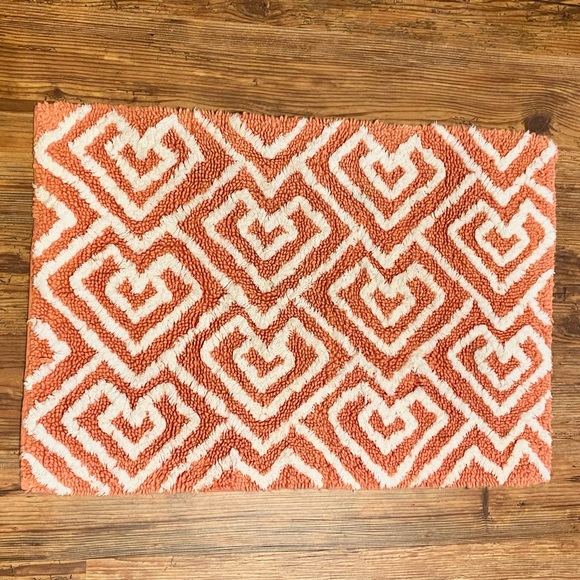 🪶Boho RALPH LAUREN Coral~Pink Geometric Cotton Bath Rug-17” x 25” - Picture 2 of 15